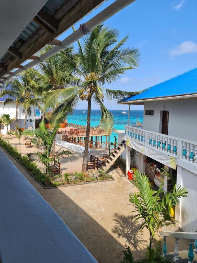 Zenobia Beach Resort Нунгви Екстериор снимка