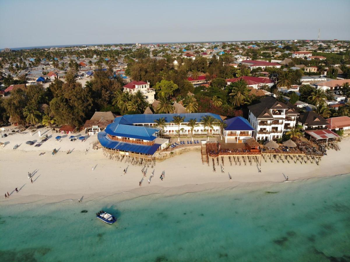 Zenobia Beach Resort Нунгви Екстериор снимка
