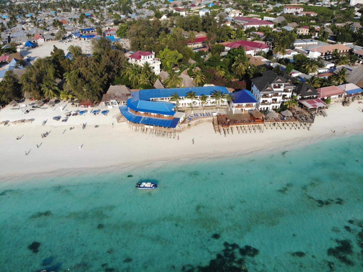 Zenobia Beach Resort Нунгви Екстериор снимка