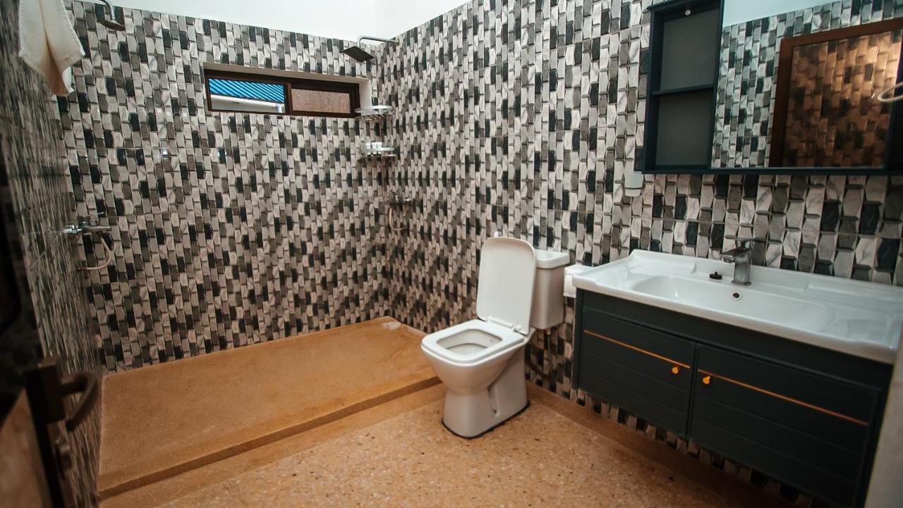 Zenobia Beach Resort Нунгви Екстериор снимка
