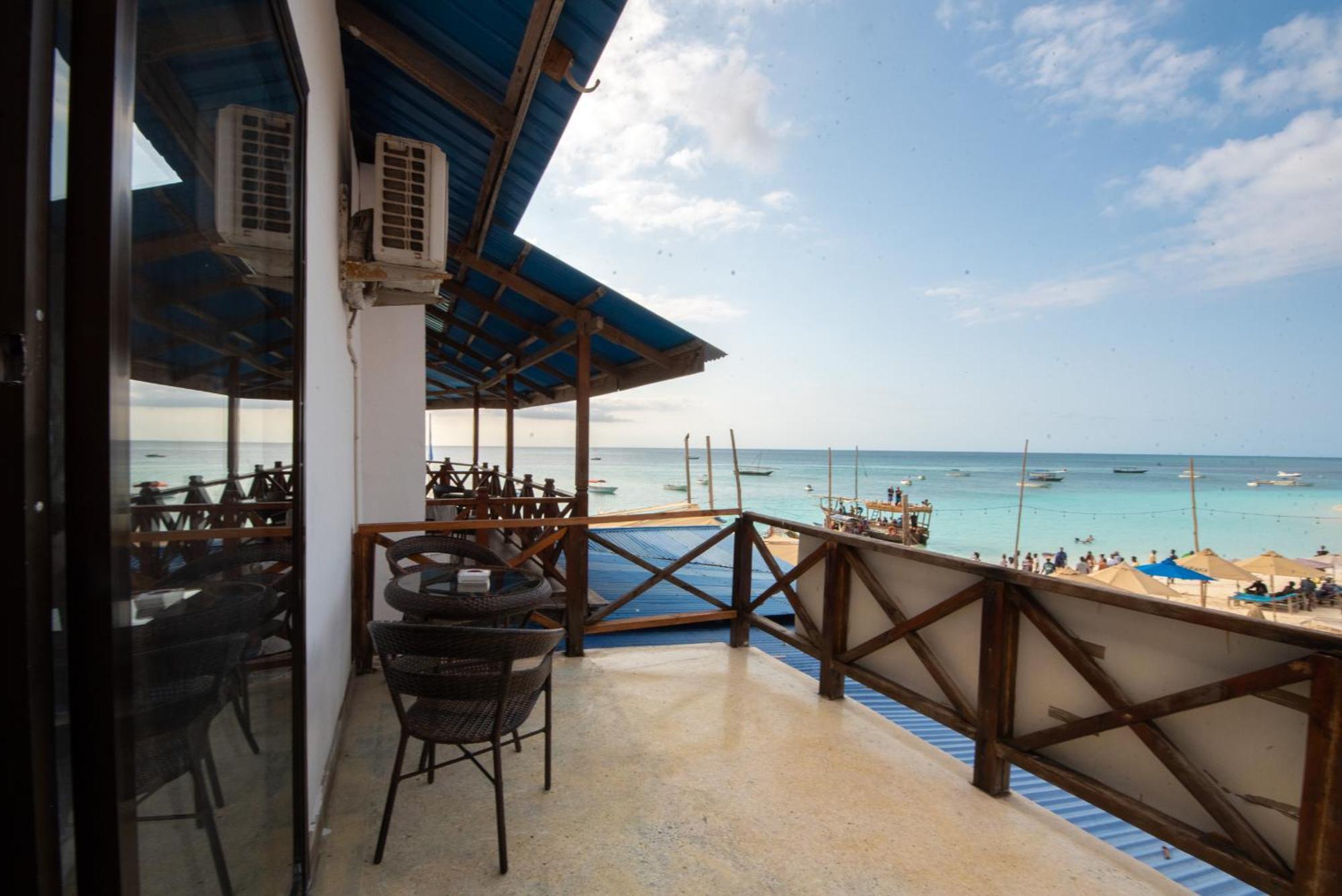 Zenobia Beach Resort Нунгви Екстериор снимка